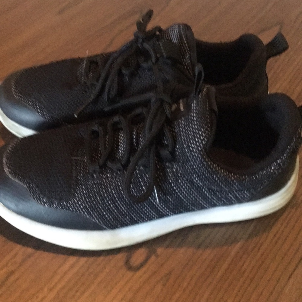 Girls or Boys Skechers light up gym shoes